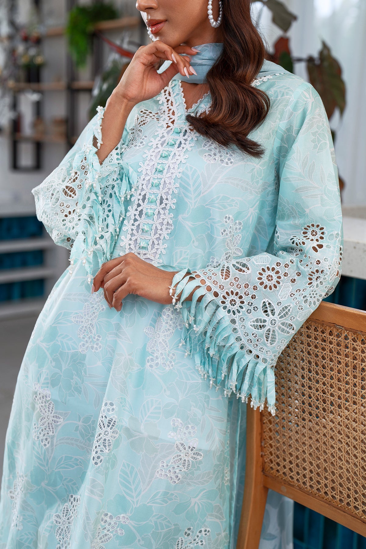 Baroque - Embroidered PRinted Lawn UF-4074
