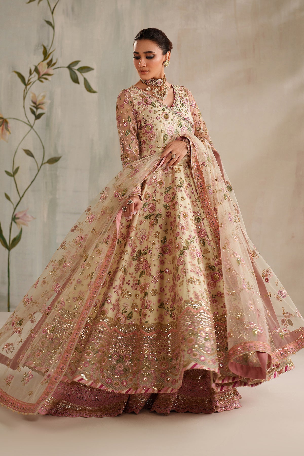 Baroque - Embroidered Net SF-4371