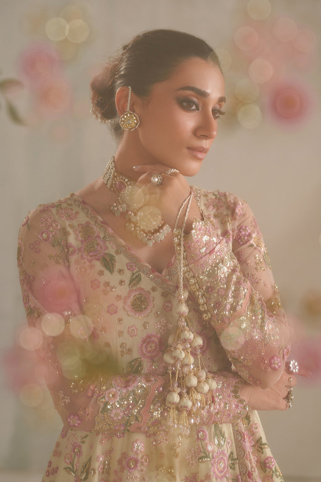 Baroque - Embroidered Net SF-4371
