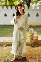 Iznik - Ue-530 Exclusive Lawn