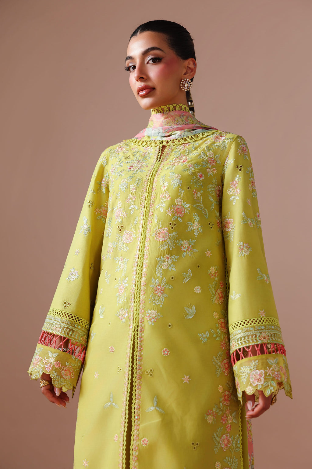 Akbar Aslam - Zarmina