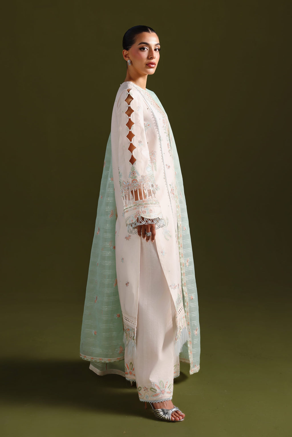 Akbar Aslam - Naazi