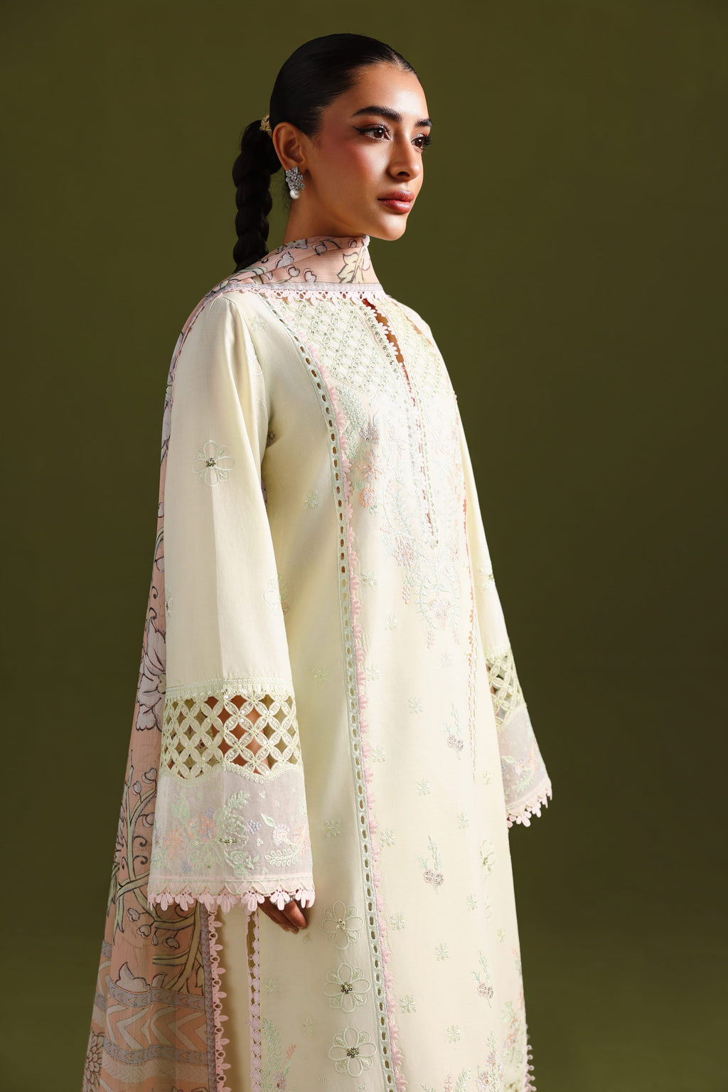 Akbar Aslam - Nayara