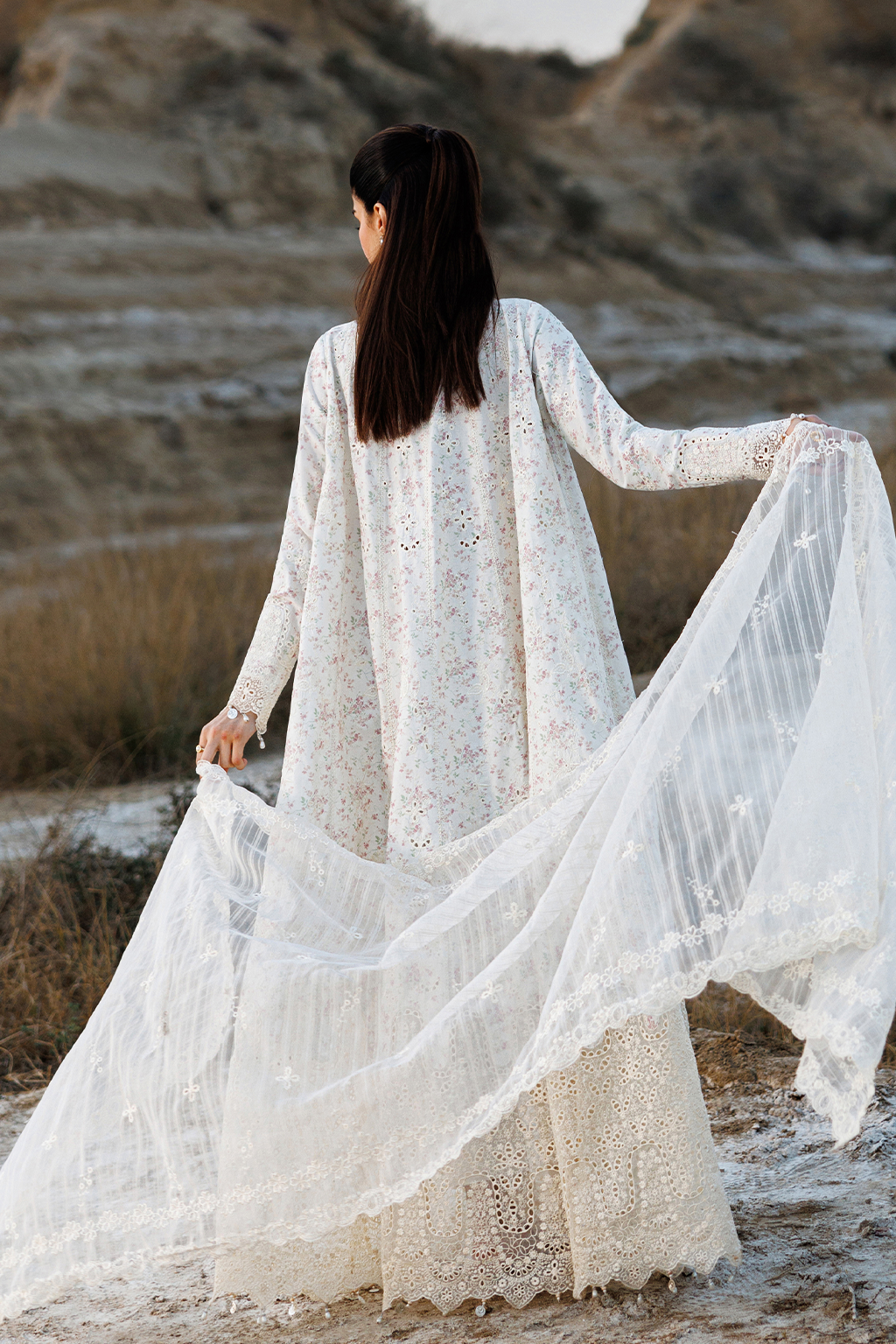 Emaan Adeel - Sunkissed