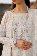 Emaan Adeel - Sunkissed