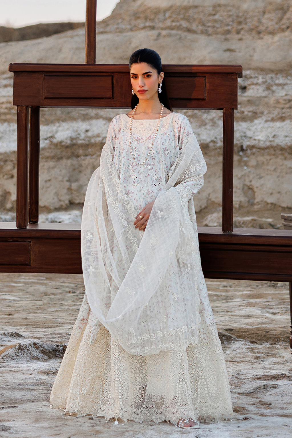 Emaan Adeel - Sunkissed