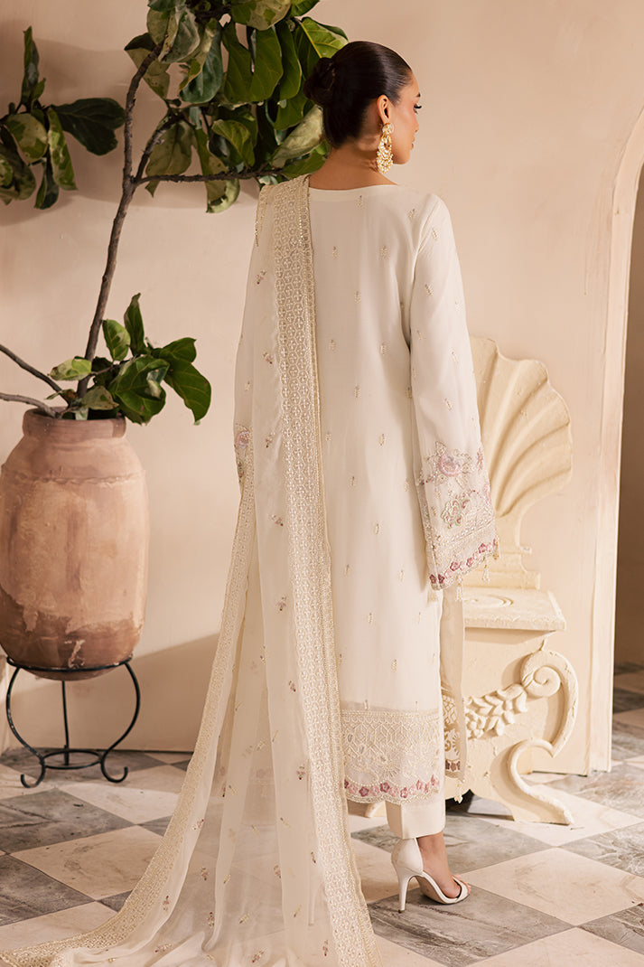 Emaan Adeel - Elanora
