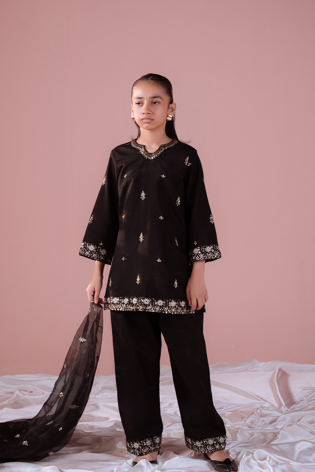 Emaan Adeel - Safa