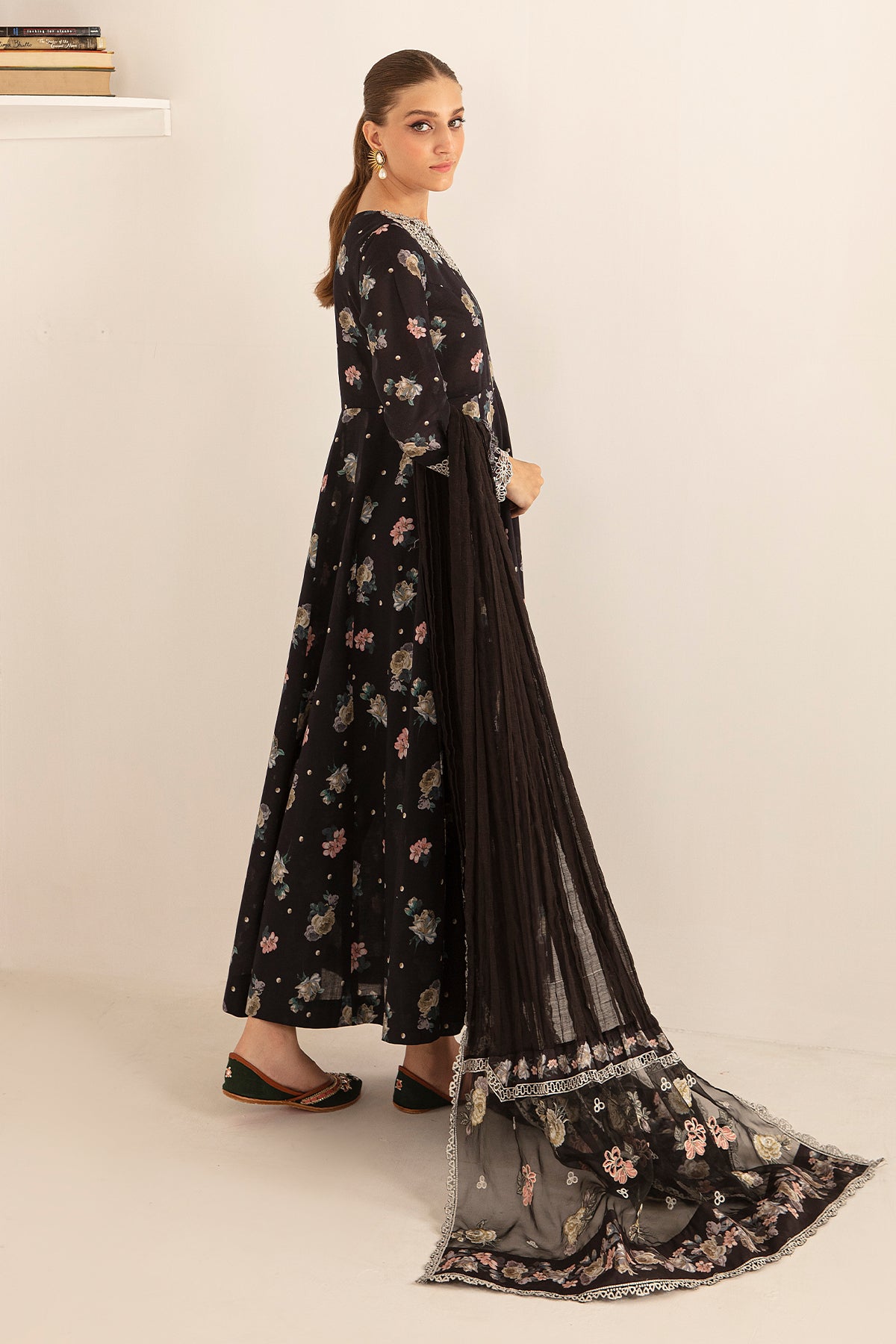 Baroque - Embroidered Lawn UF-406