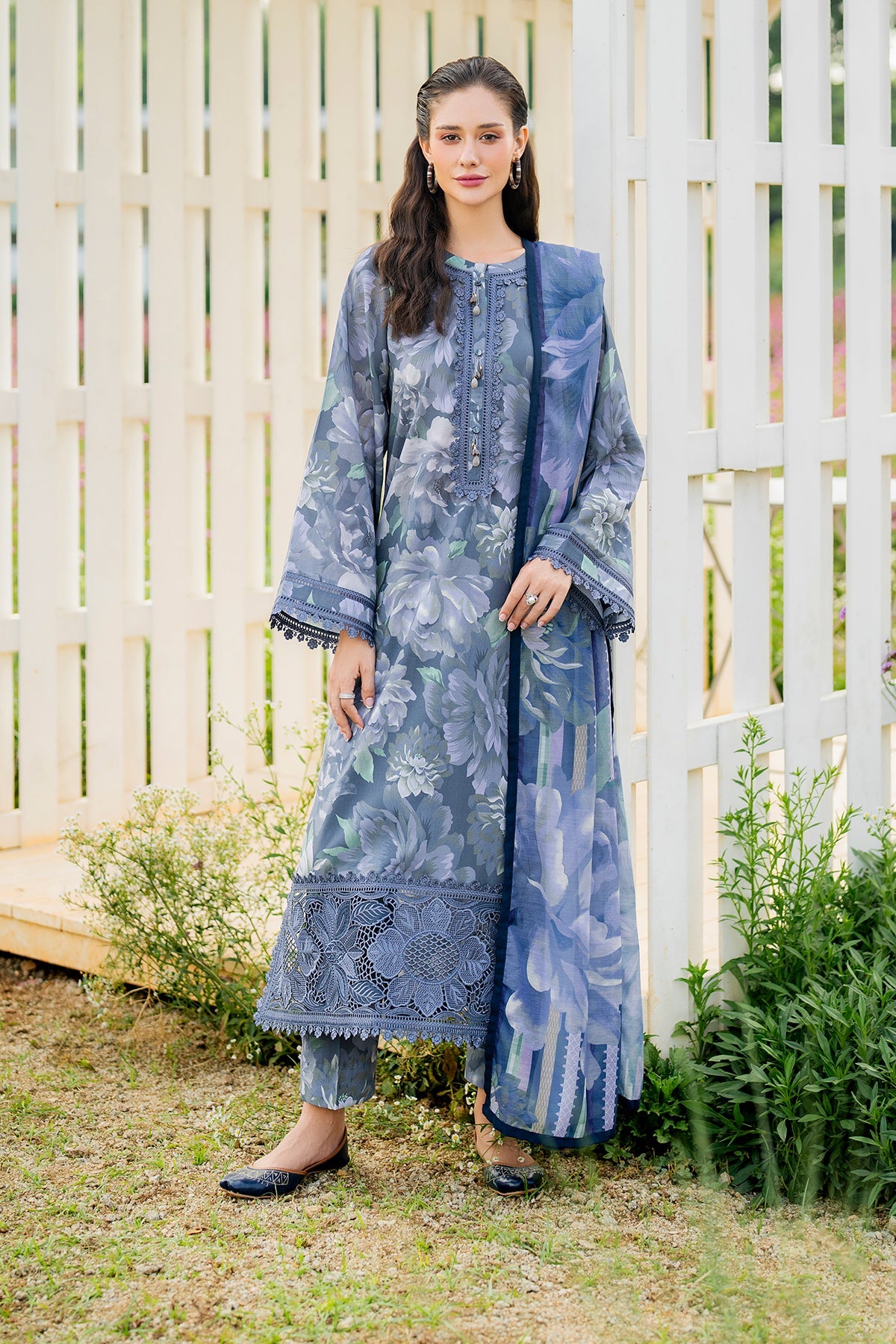 Baroque - Embroidered Lawn UF-4219