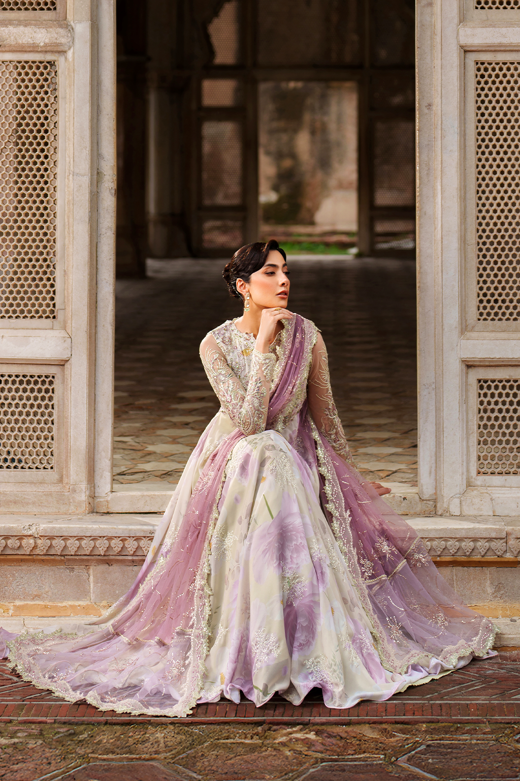 Iznik - Ue-546 Embroidered Chiffon