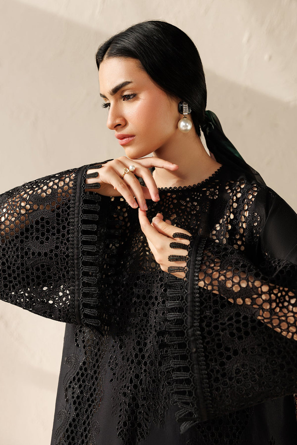 Baroque - Embroidered Lawn UF-4521