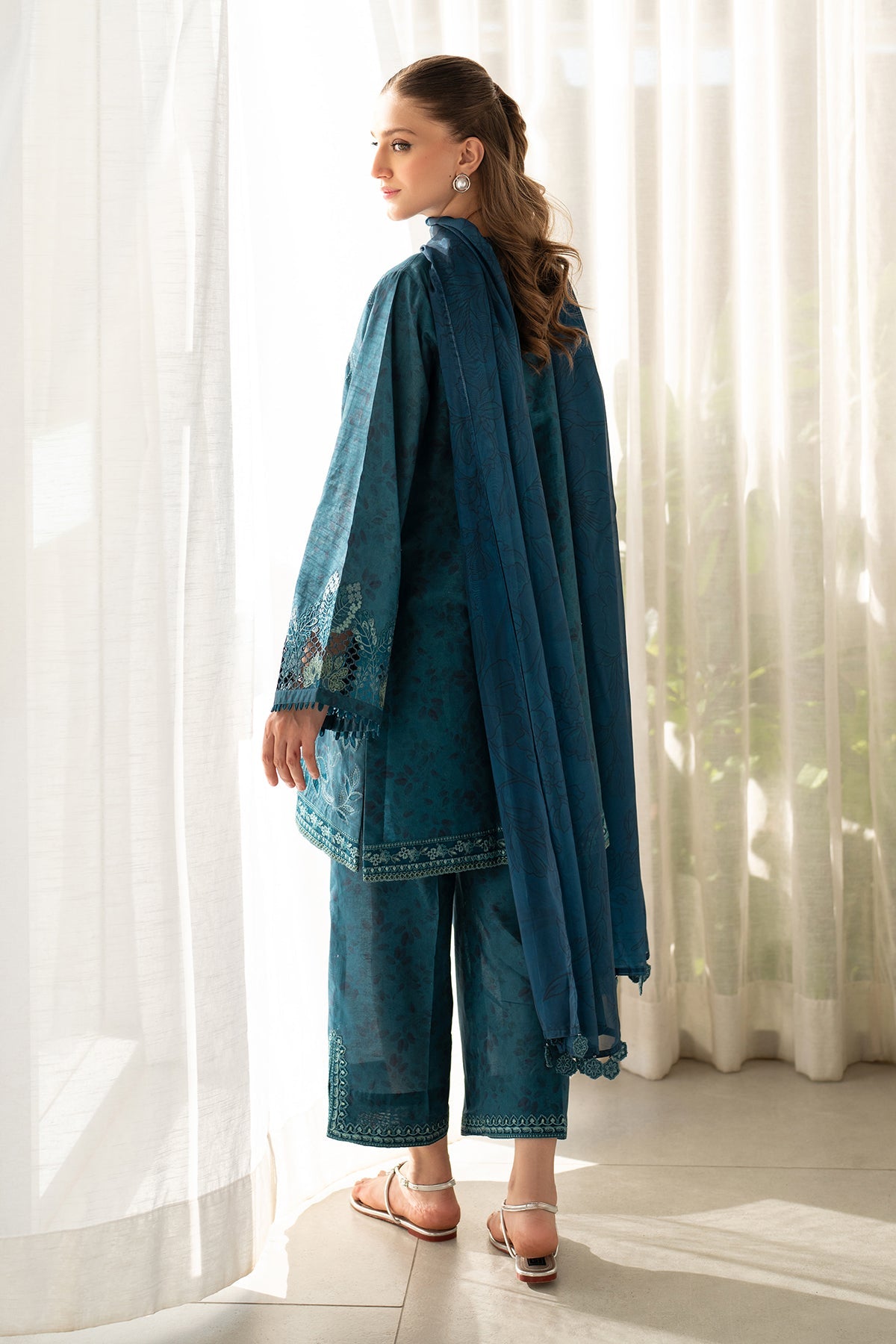 Baroque - Embroidered PRinted Lawn UF-4097