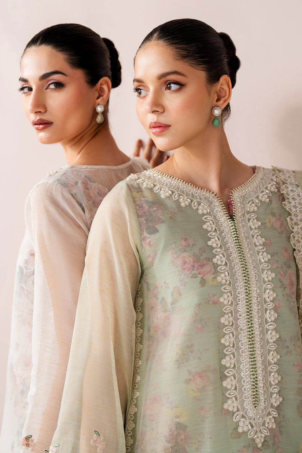 Baroque - Embroidered Cotton Patti UF-4188