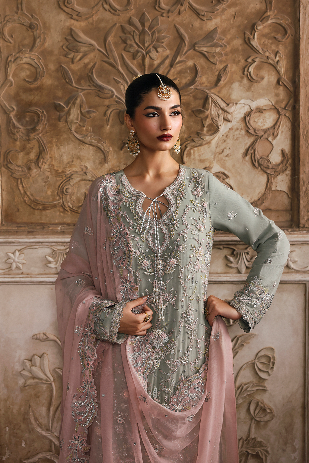 Emaan Adeel - Mahpari