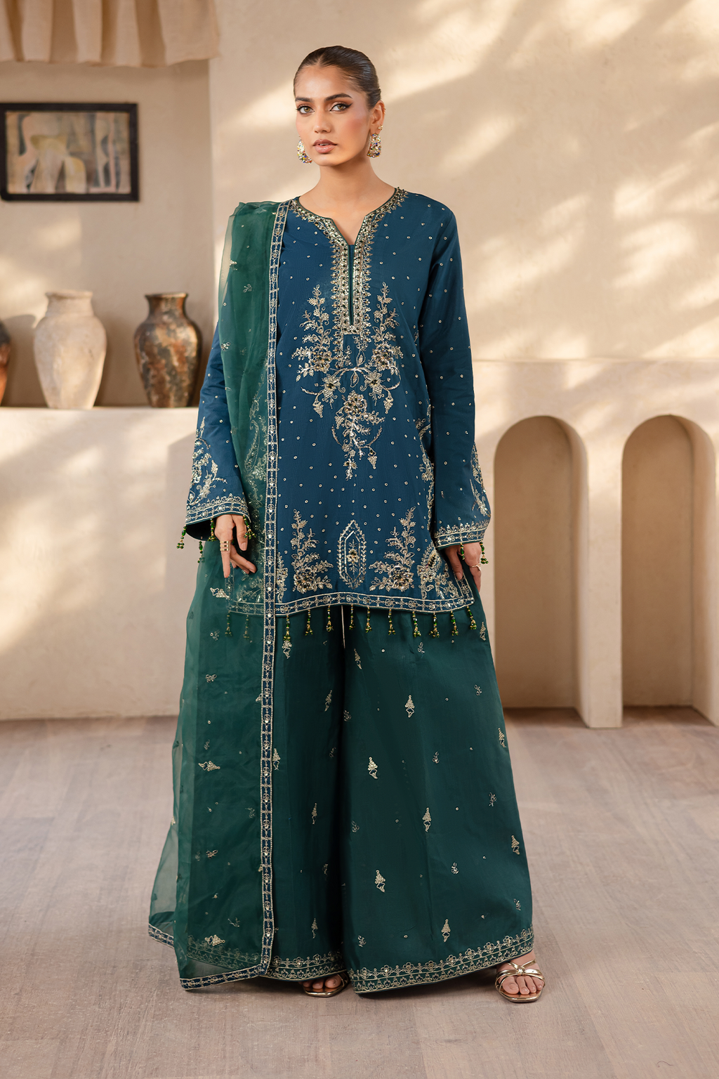 Emaan Adeel - Laveen
