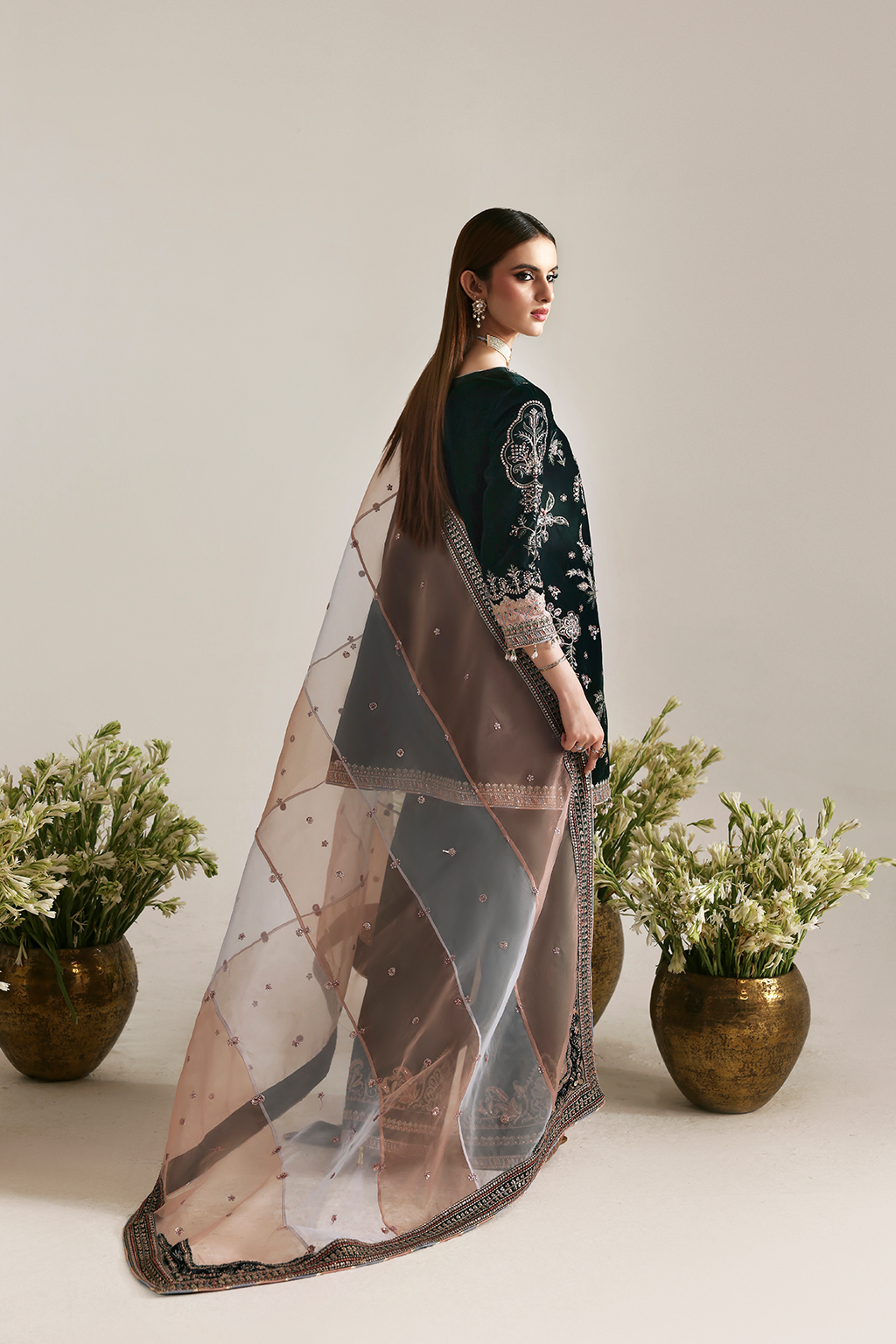 Emaan Adeel - Mehruunisa