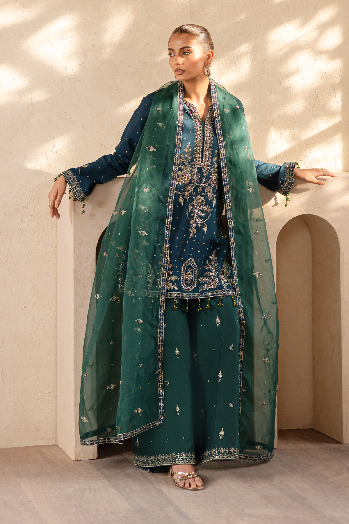Emaan Adeel - Laveen