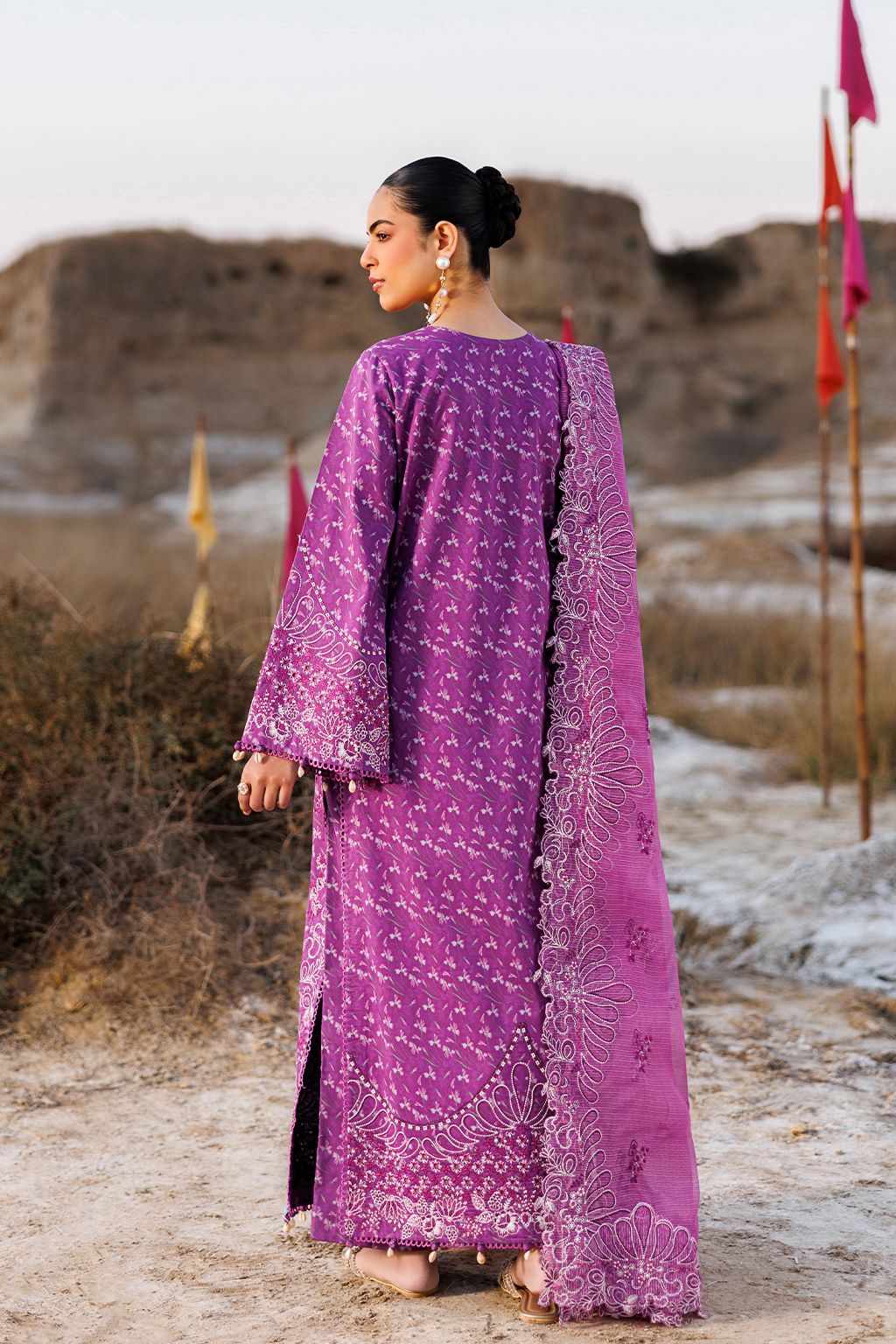 Emaan Adeel - Floral Frenzy