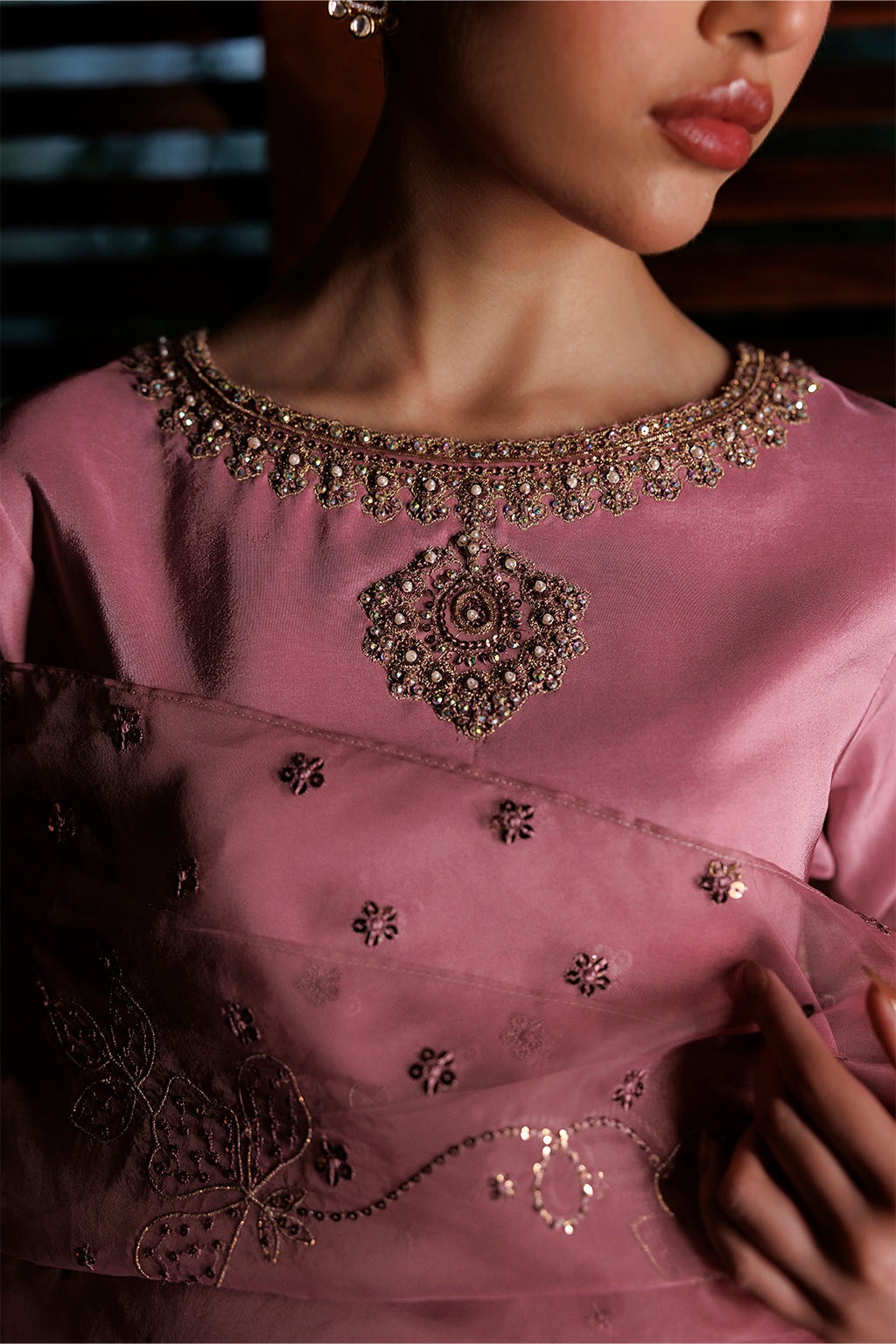 Iznik - Ue-726 Dyed Ramen Silk