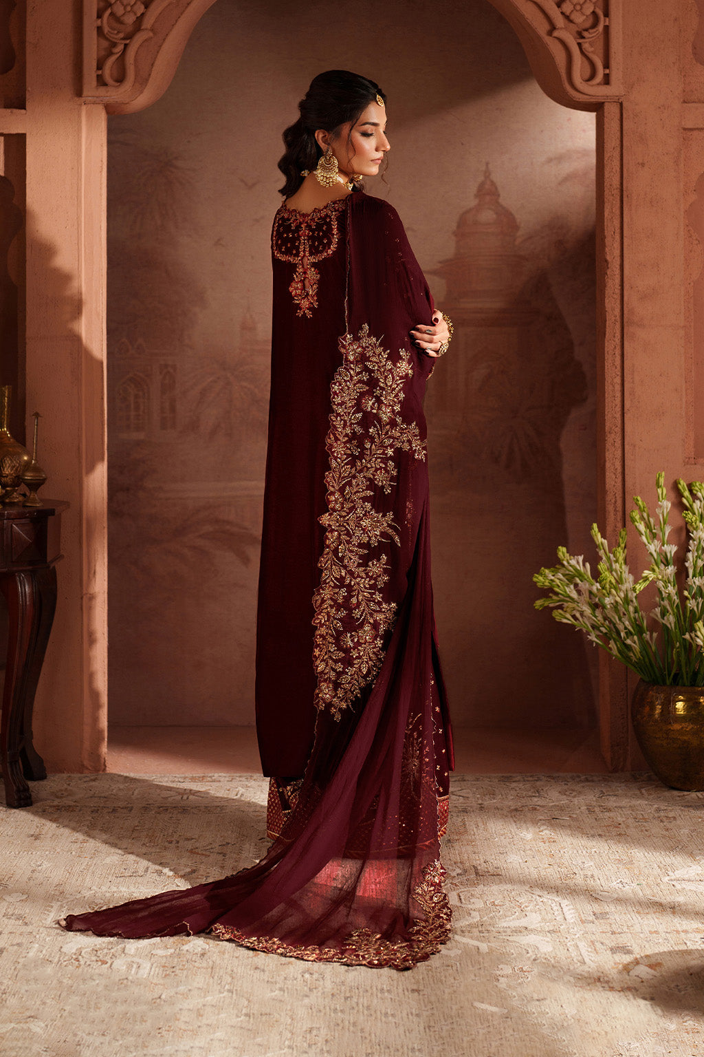 Iznik - Iv-55 Embroidered Velvet