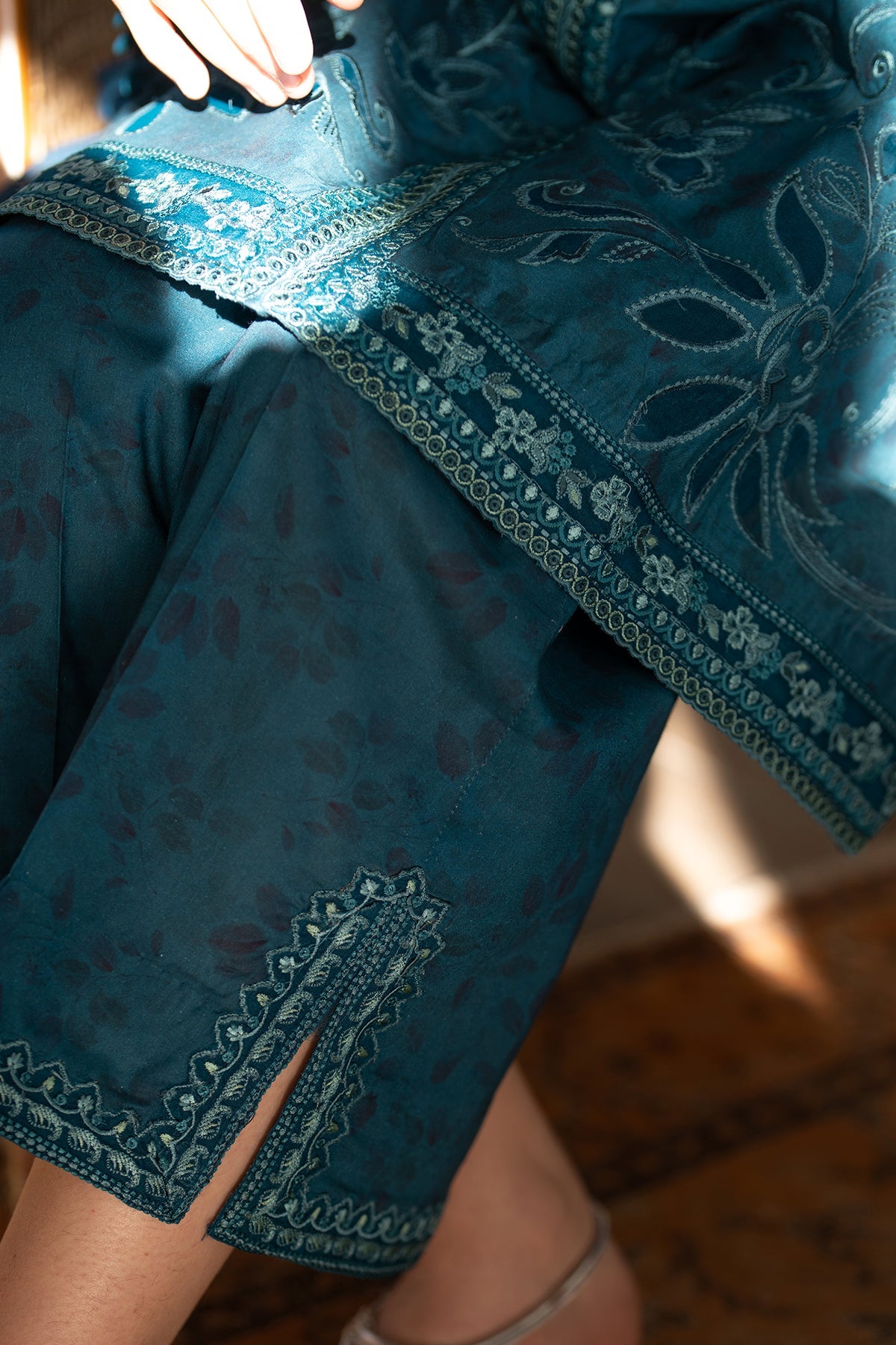 Baroque - Embroidered PRinted Lawn UF-4097