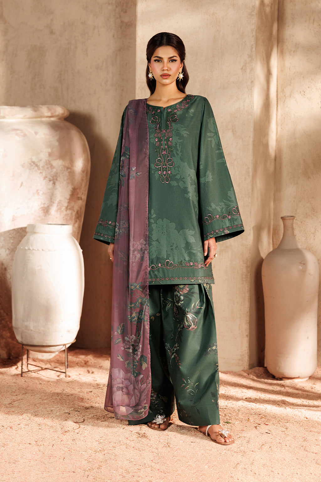 Iznik - Ue-668 Printed Lawn