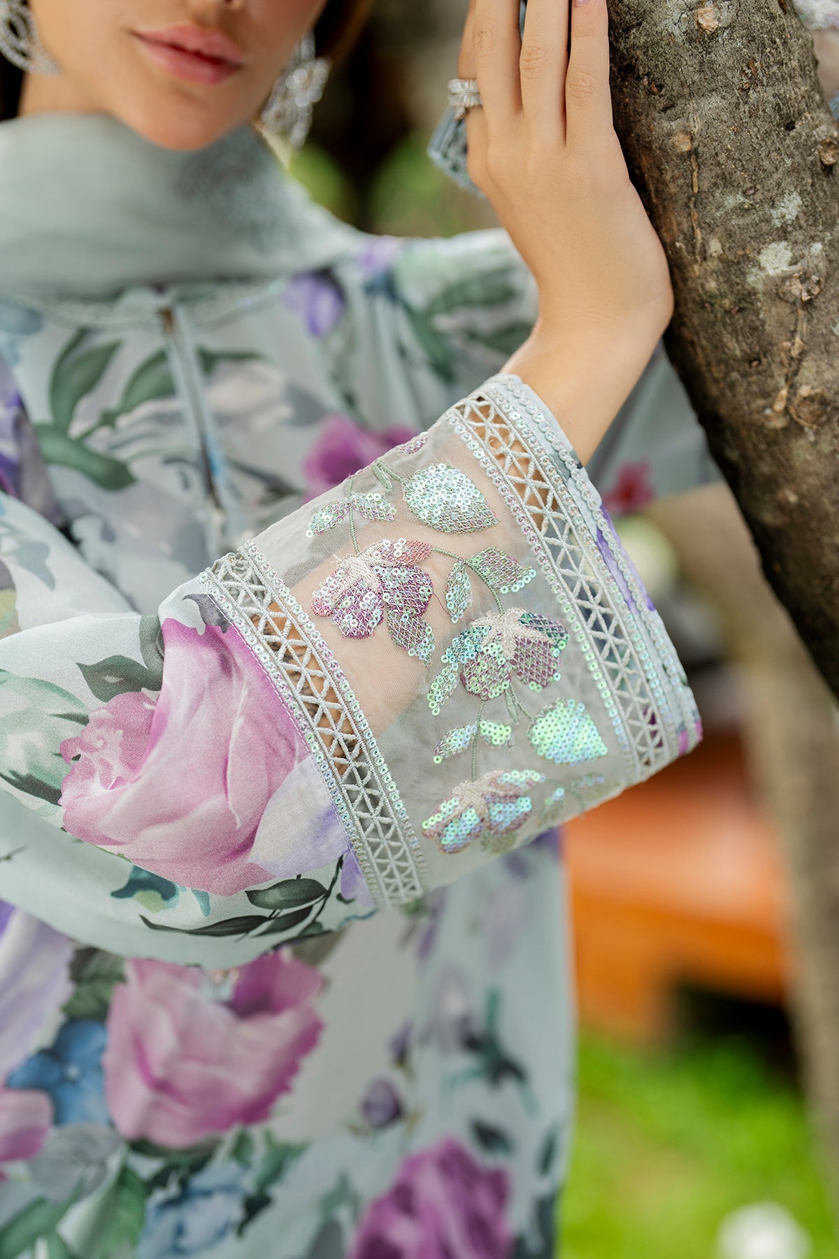 Baroque - Embroidered Lawn UF-4268