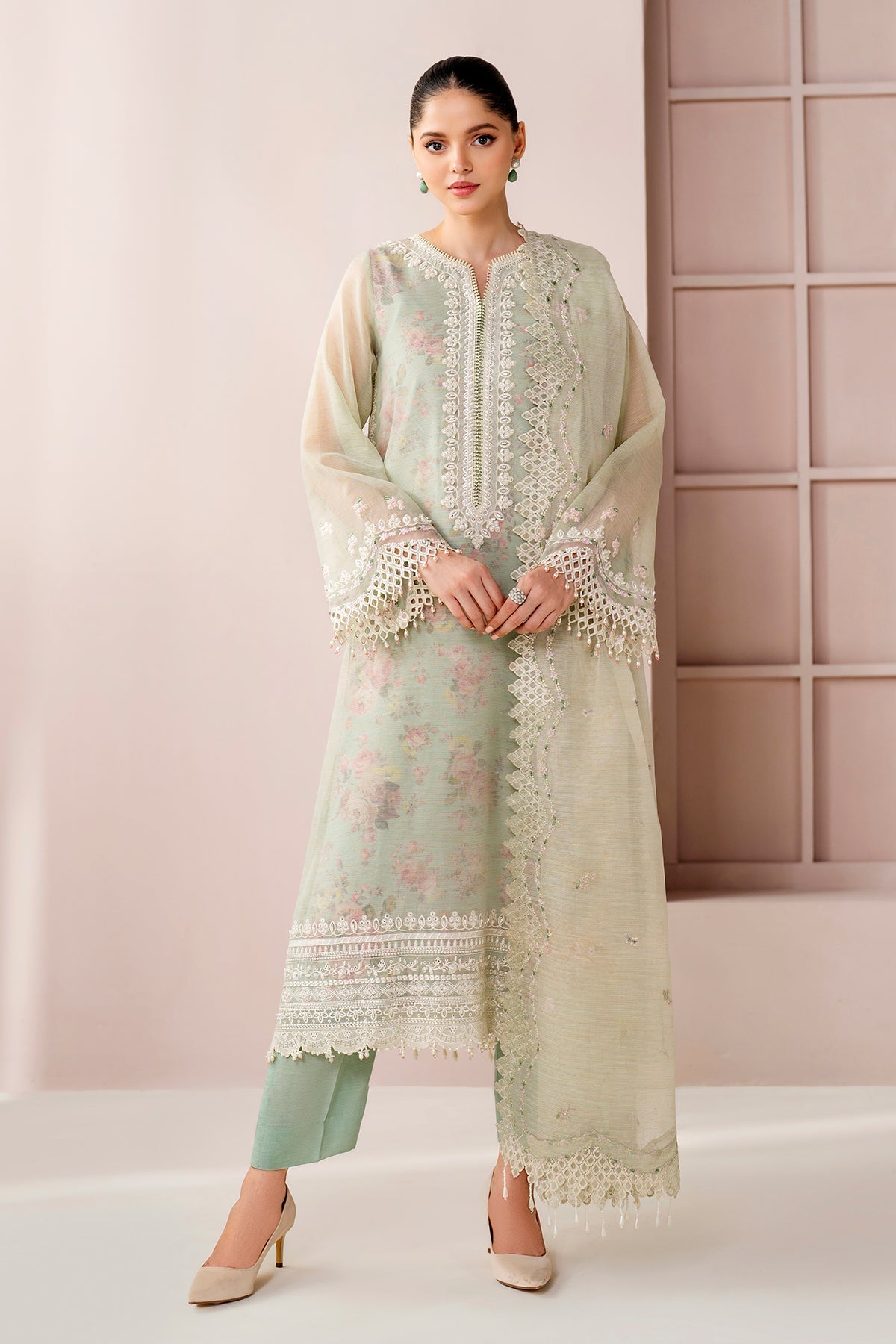 Baroque - Embroidered Cotton Patti UF-4188