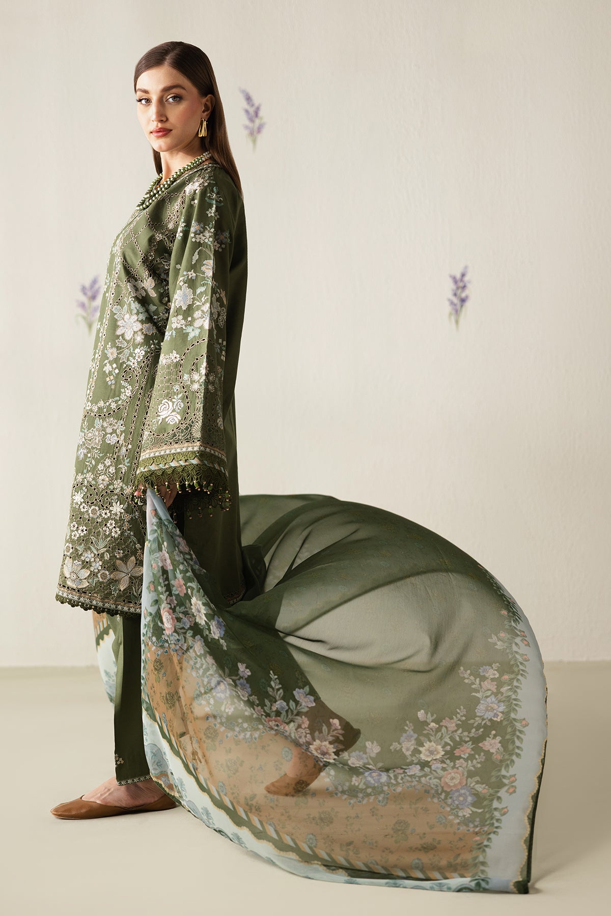 Baroque - Embroidered Lawn UF-4431