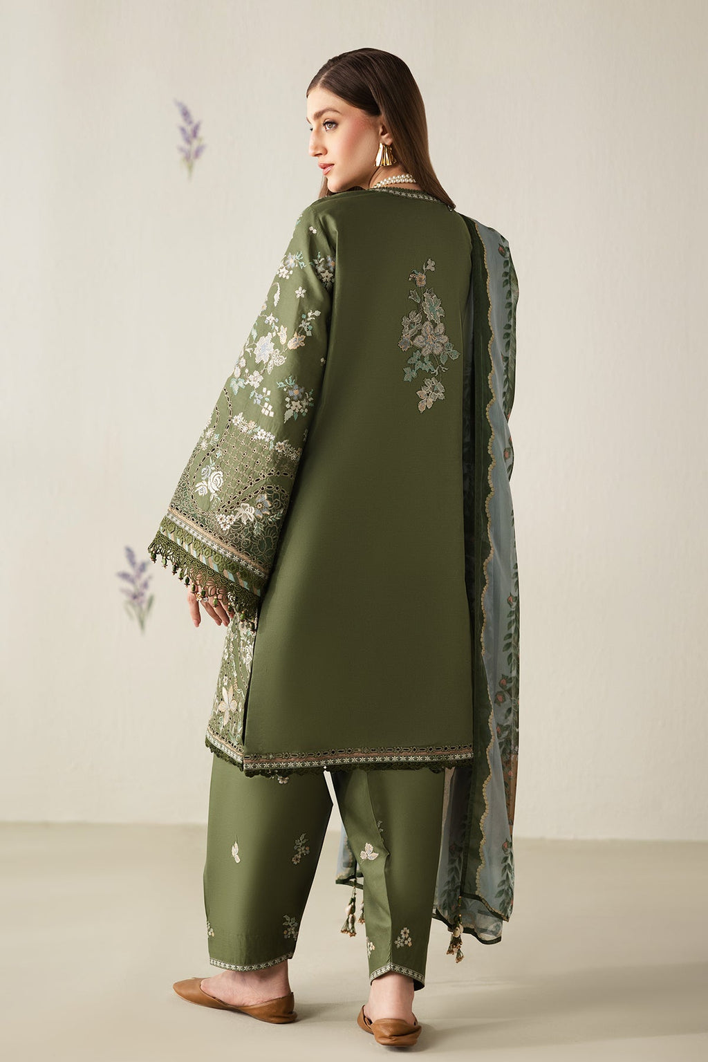Baroque - Embroidered Lawn UF-4431