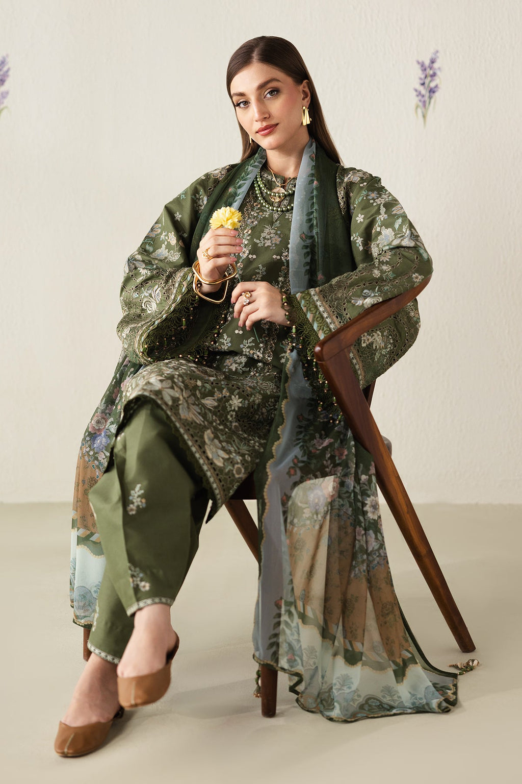 Baroque - Embroidered Lawn UF-4431