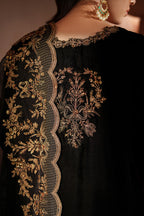 Iznik - Iv-62 Embroidered Velvet