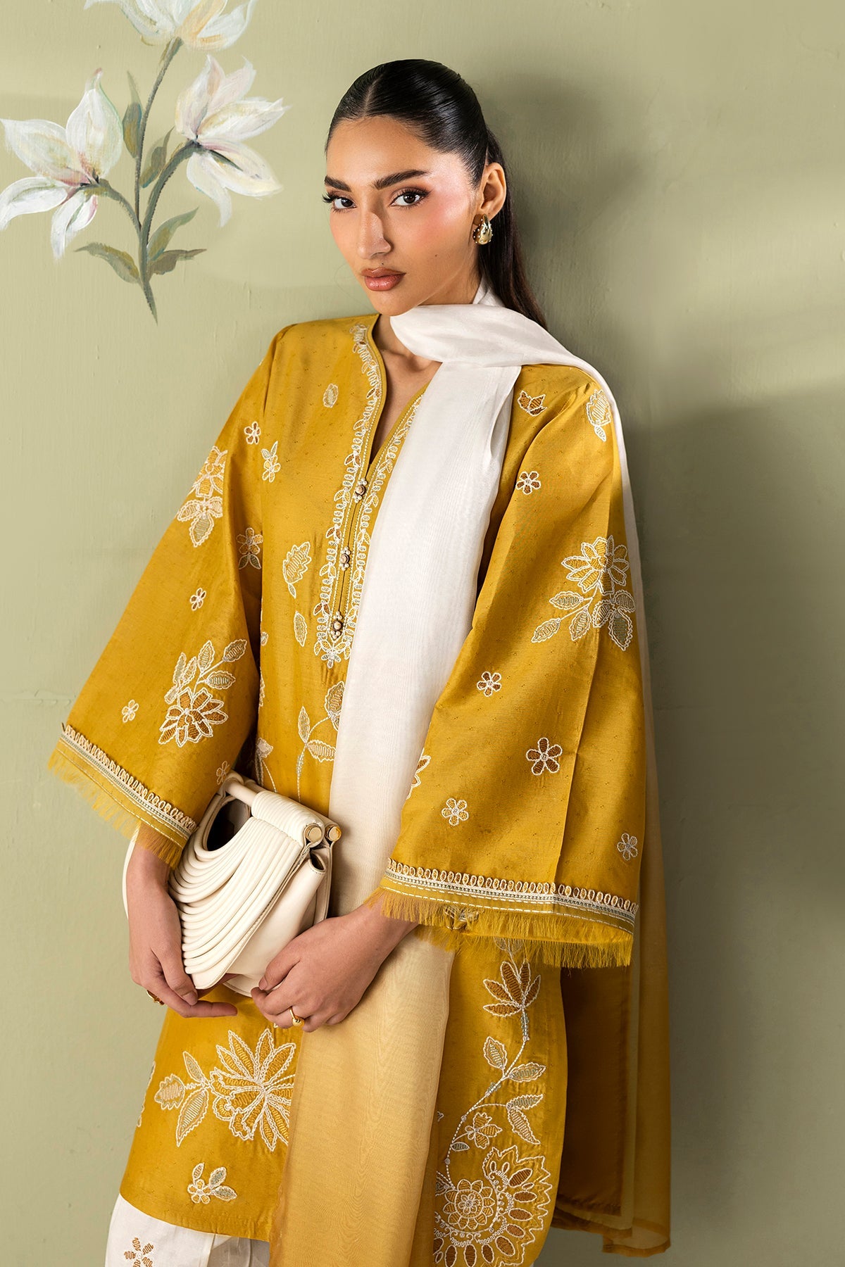 Baroque - Embroidered Lawn UF-4419