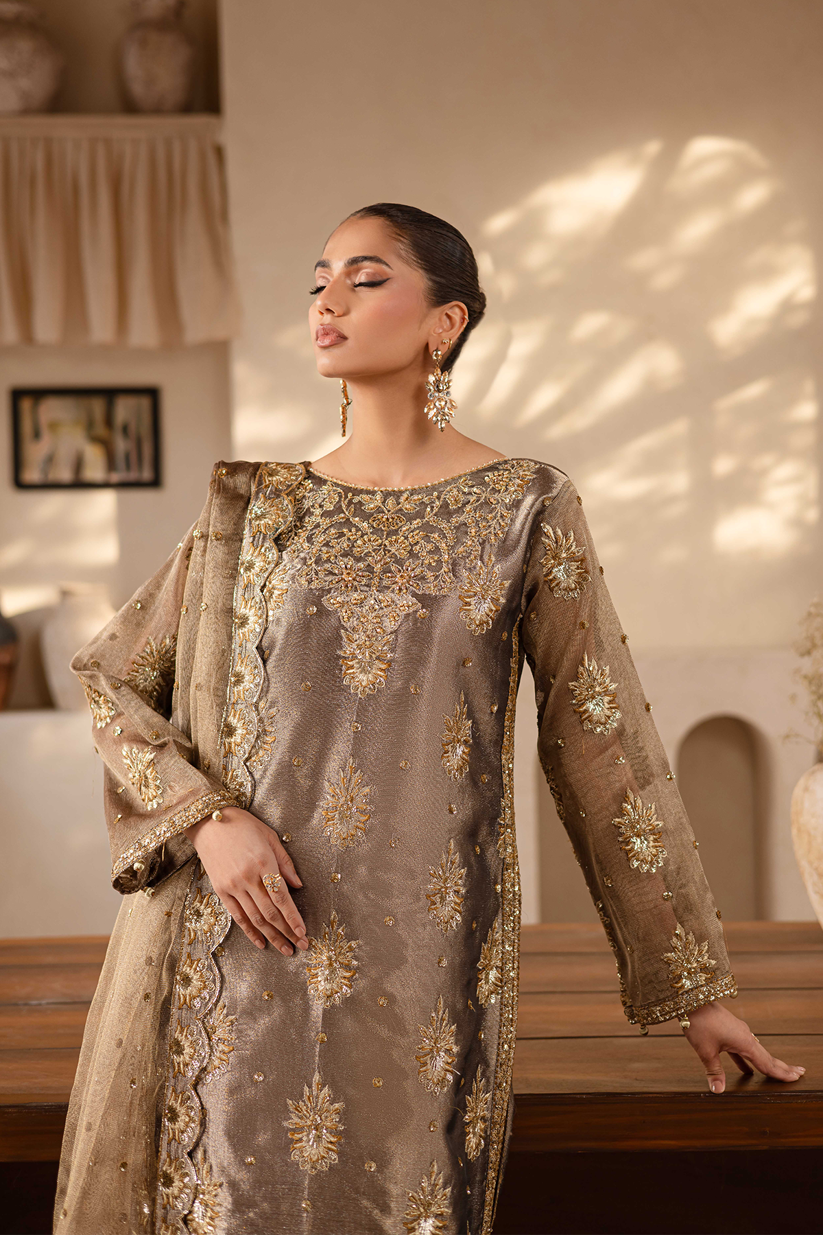Emaan Adeel - Raveen