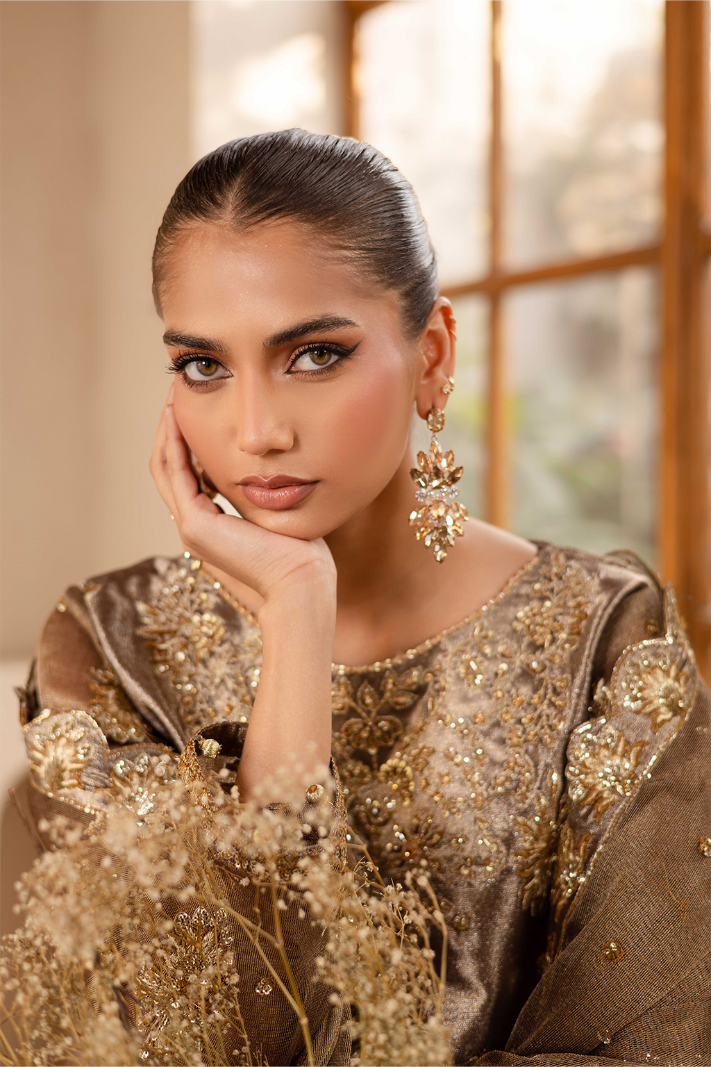 Emaan Adeel - Raveen