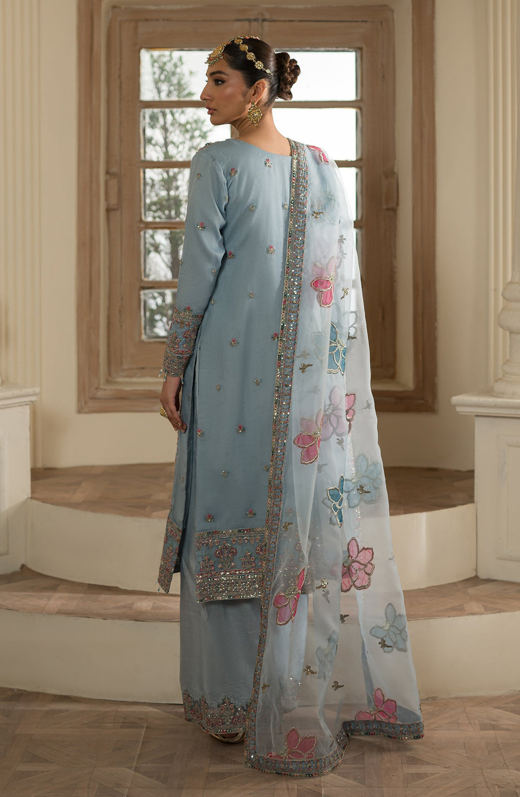 Emaan Adeel - Esra