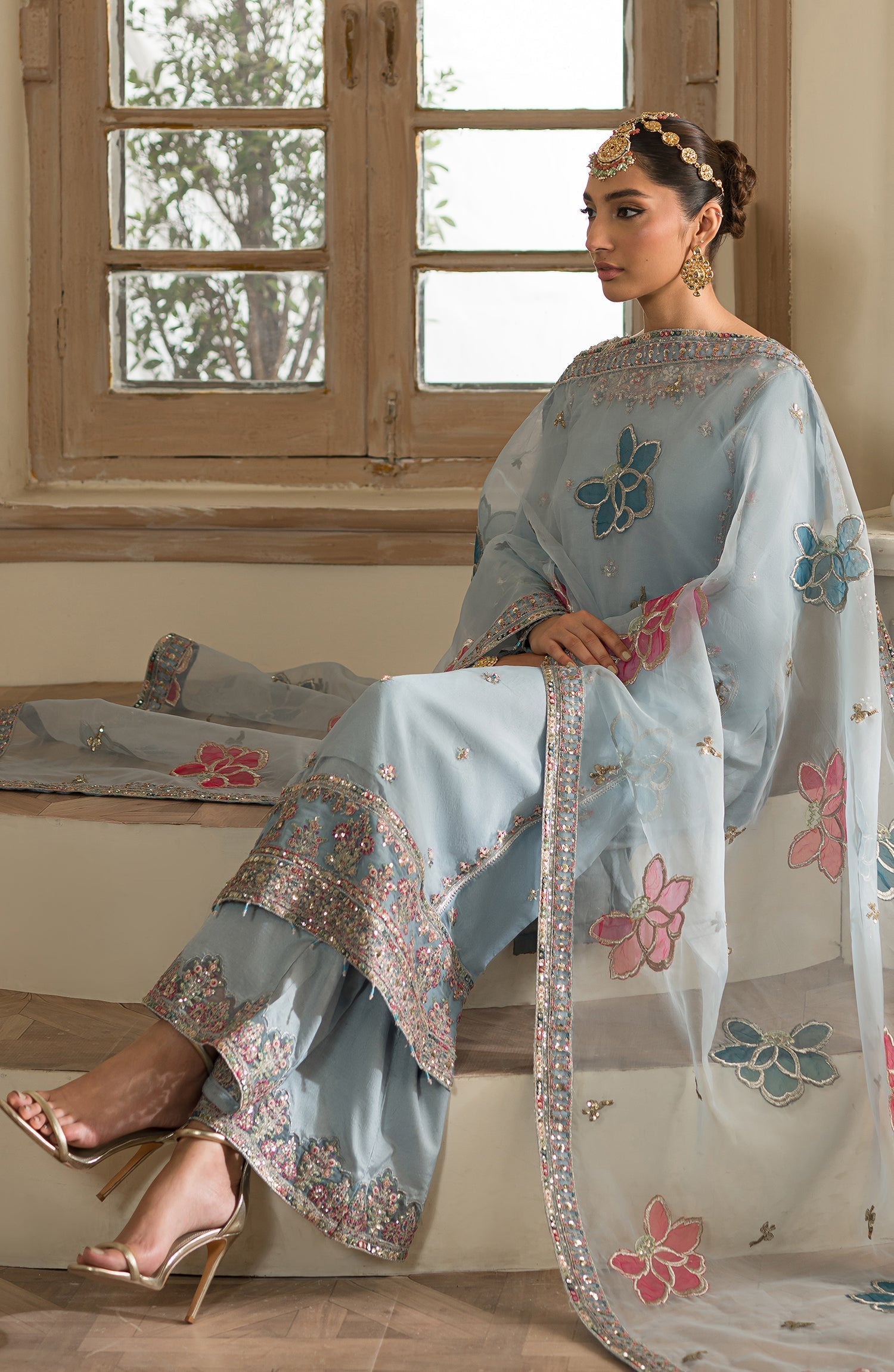 Emaan Adeel - Esra