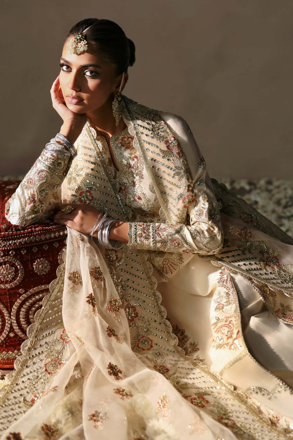 Afrozeh - Arjumand