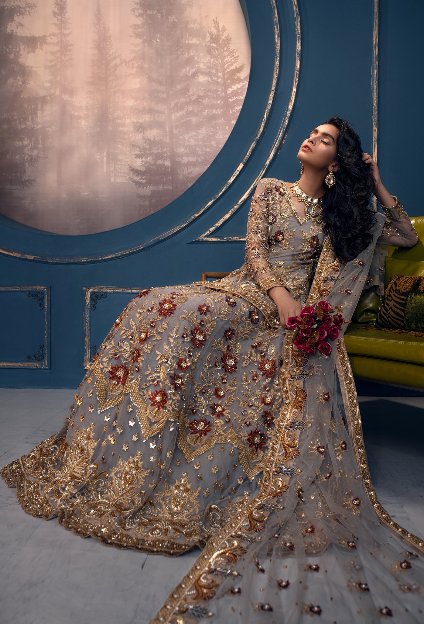 Akbar Aslam - Queen Bee