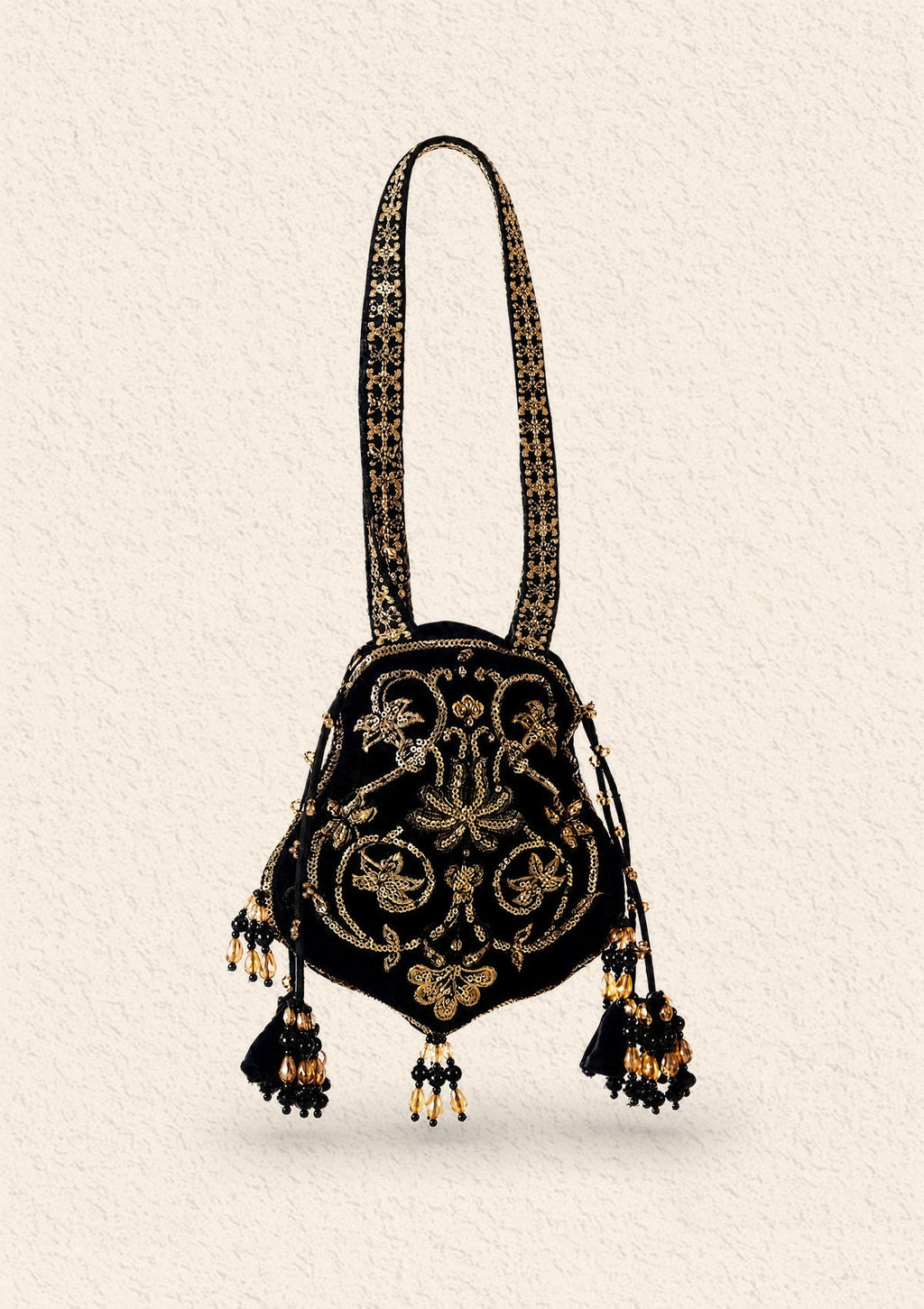 Aik Atelier - Potli - Black Velvet Vla25