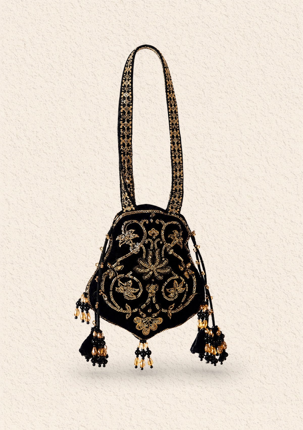 Aik Atelier - Potli - Black Velvet Vla25