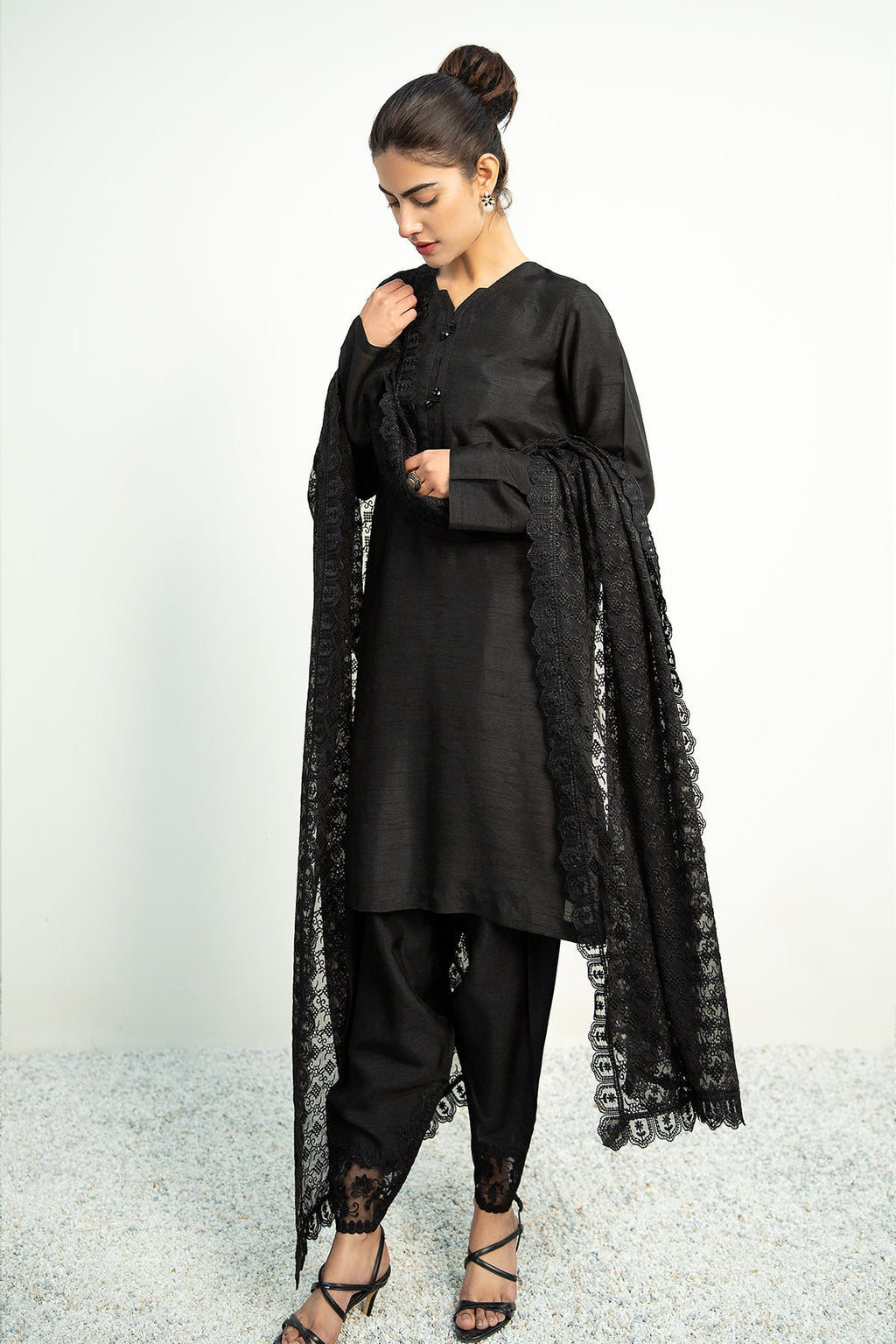 Baroque - Embroidered Chiffon Dupatta-03