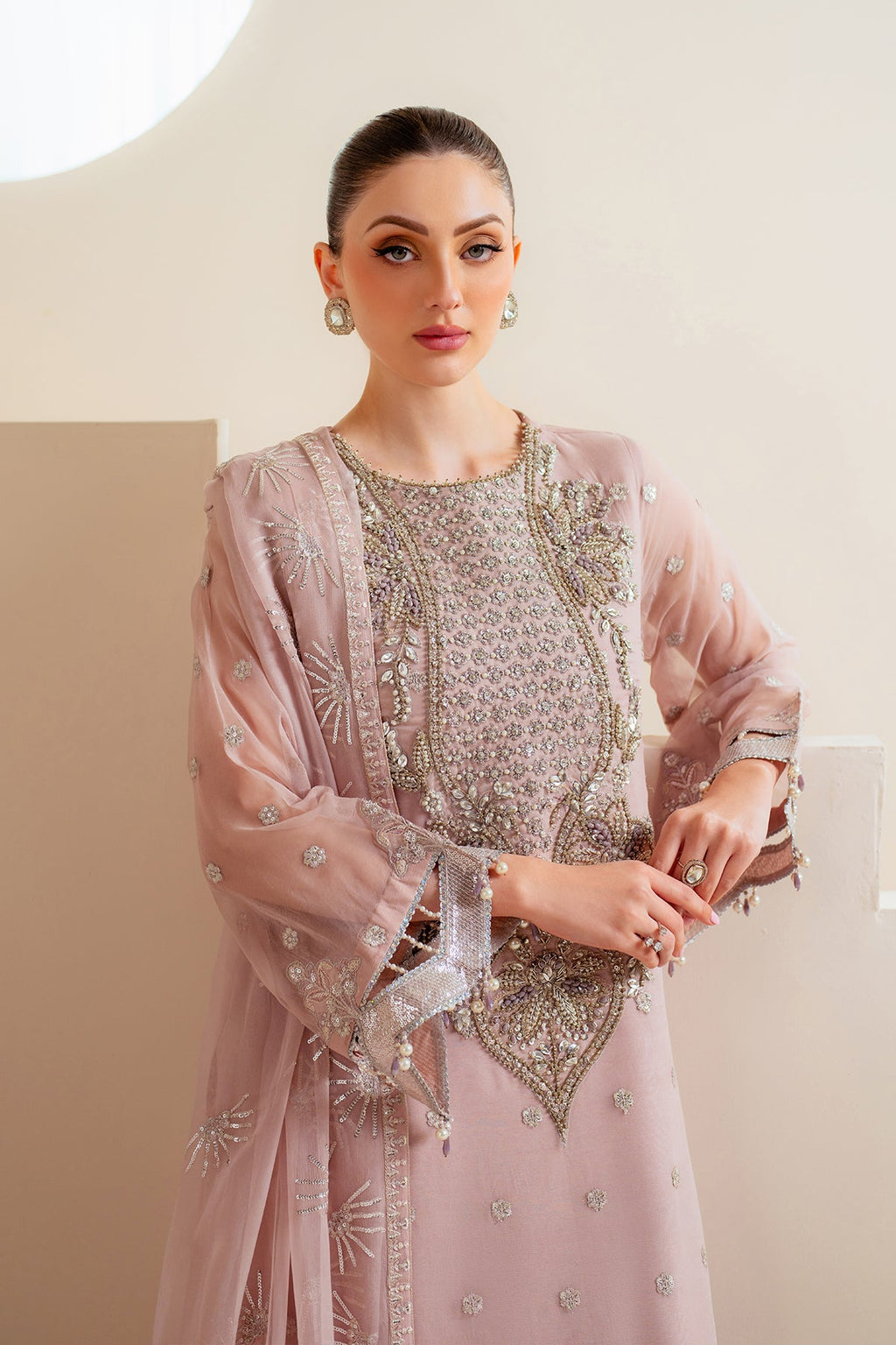 Alizeh - Af-Bhm-4045-Sira