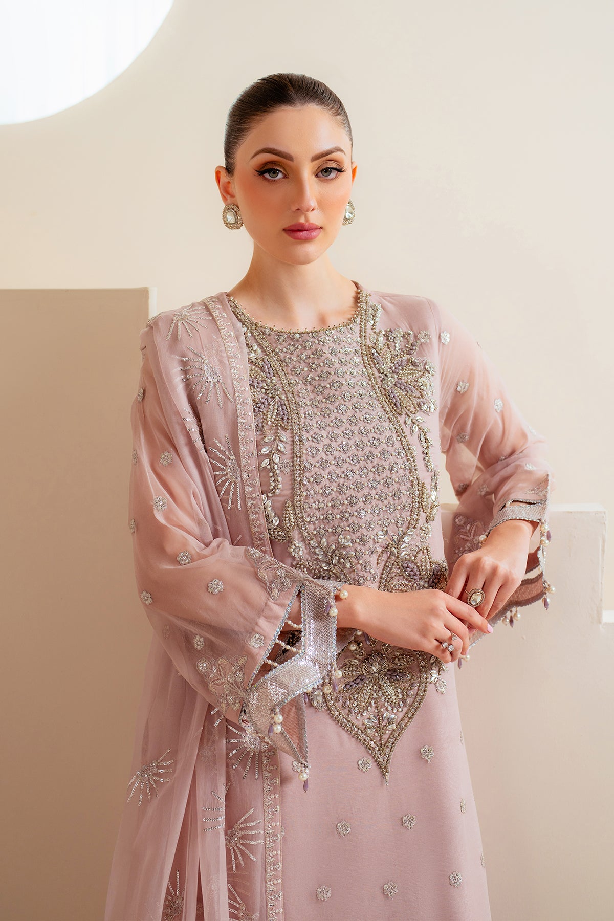 Alizeh - Af-Bhm-4045-Sira