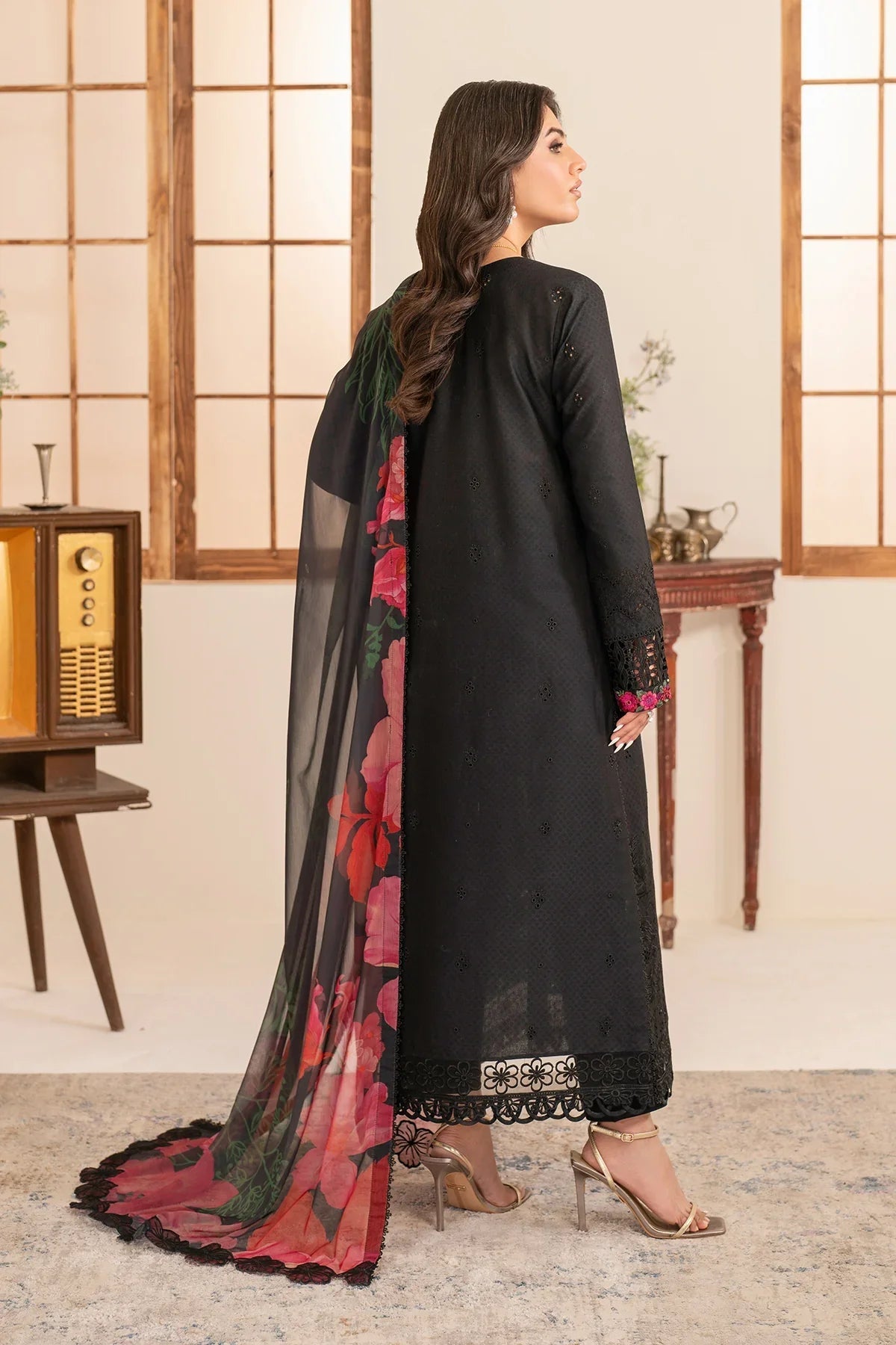 Zarif - Unst-Lmlw -05 Zoyah