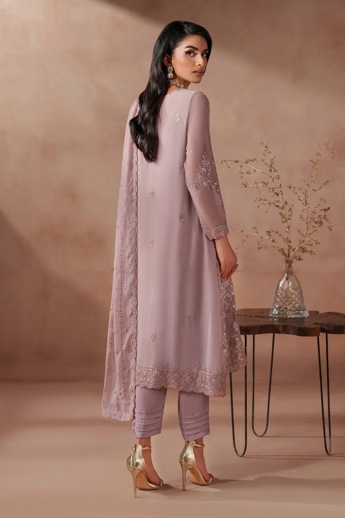 Zarif - Unst-Muf-04 Saheer
