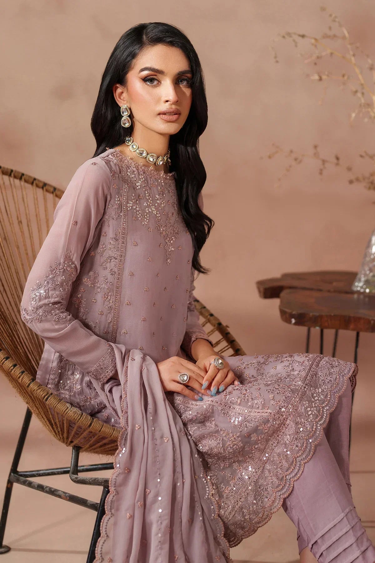 Zarif - Unst-Muf-04 Saheer