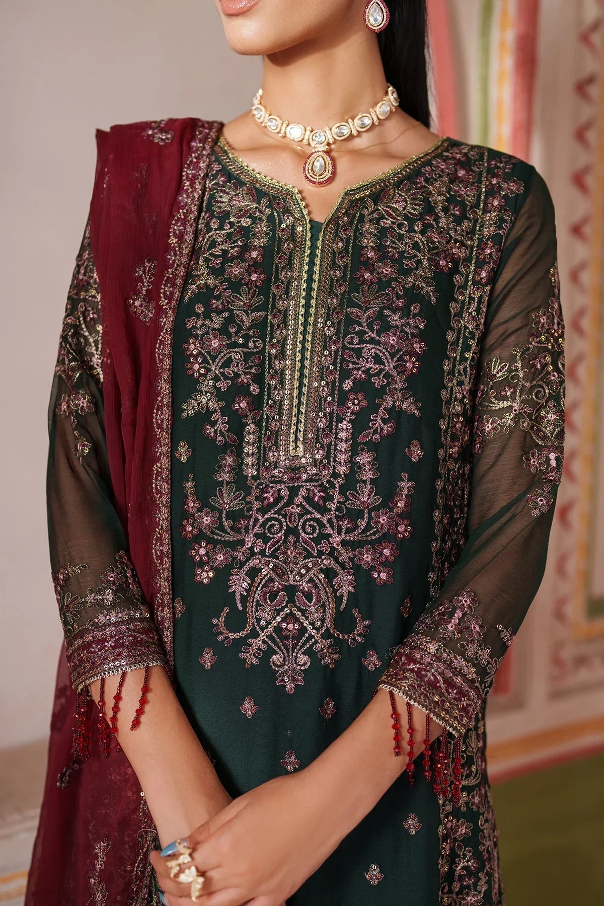 Zarif - Unst-Muf-07 Minsha