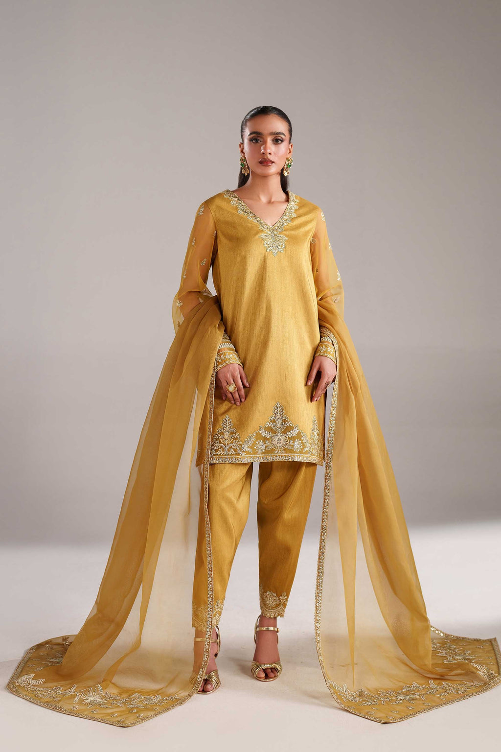 Akbar Aslam - Paree